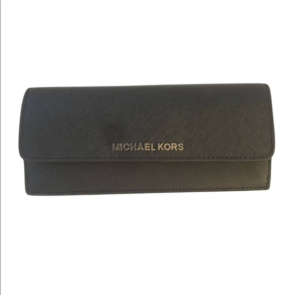 🔥 ON SALE 🔥 Michael Kors Jet Set Travel Flat Leather Wallet - Picture 1 of 8